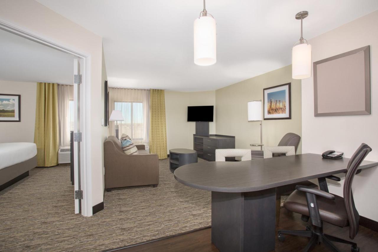 Candlewood Suites Pueblo By Ihg Buitenkant foto