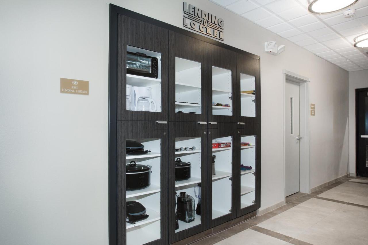 Candlewood Suites Pueblo By Ihg Buitenkant foto