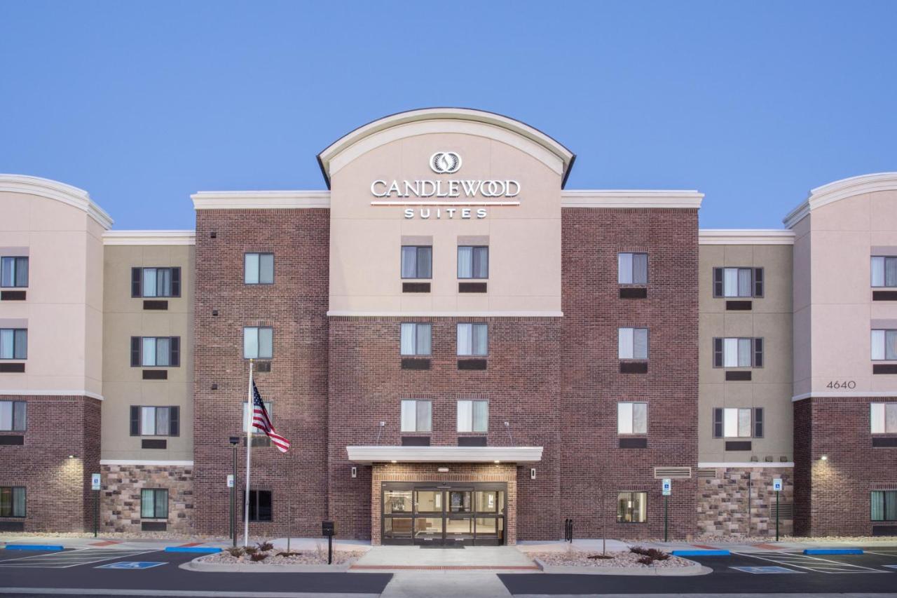 Candlewood Suites Pueblo By Ihg Buitenkant foto